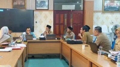 Tiga orang team pengawas ANRI turun langsung untuk melakukan verivikasi audit kearsipan.